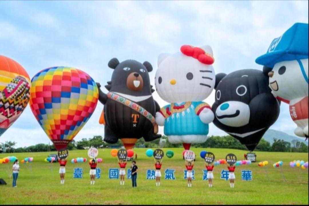 《別有洞天》太空梭電梯星光民宿 Taitung Exterior foto